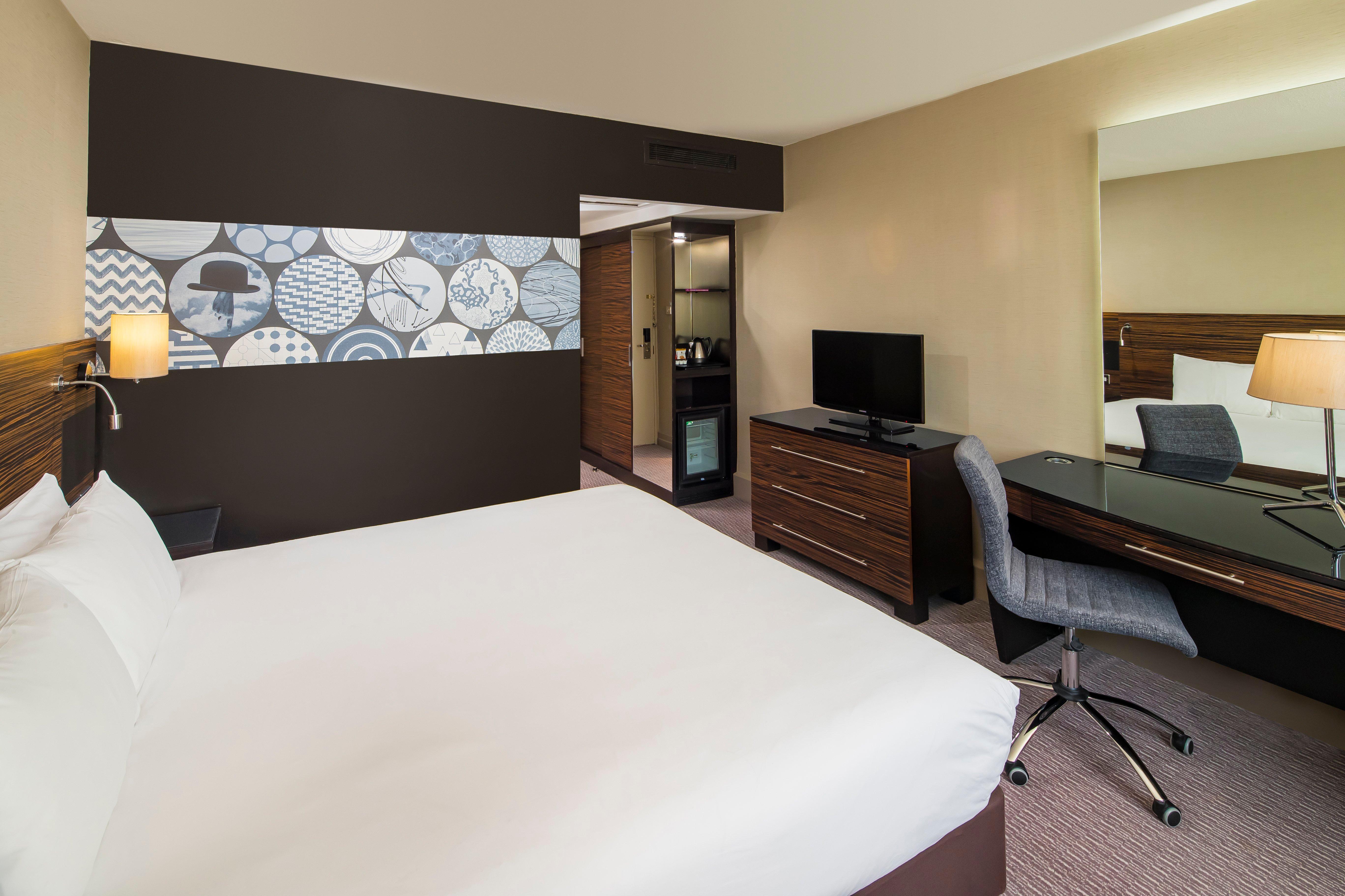 Crowne Plaza Glasgow, an IHG Hotel Zewnętrze zdjęcie