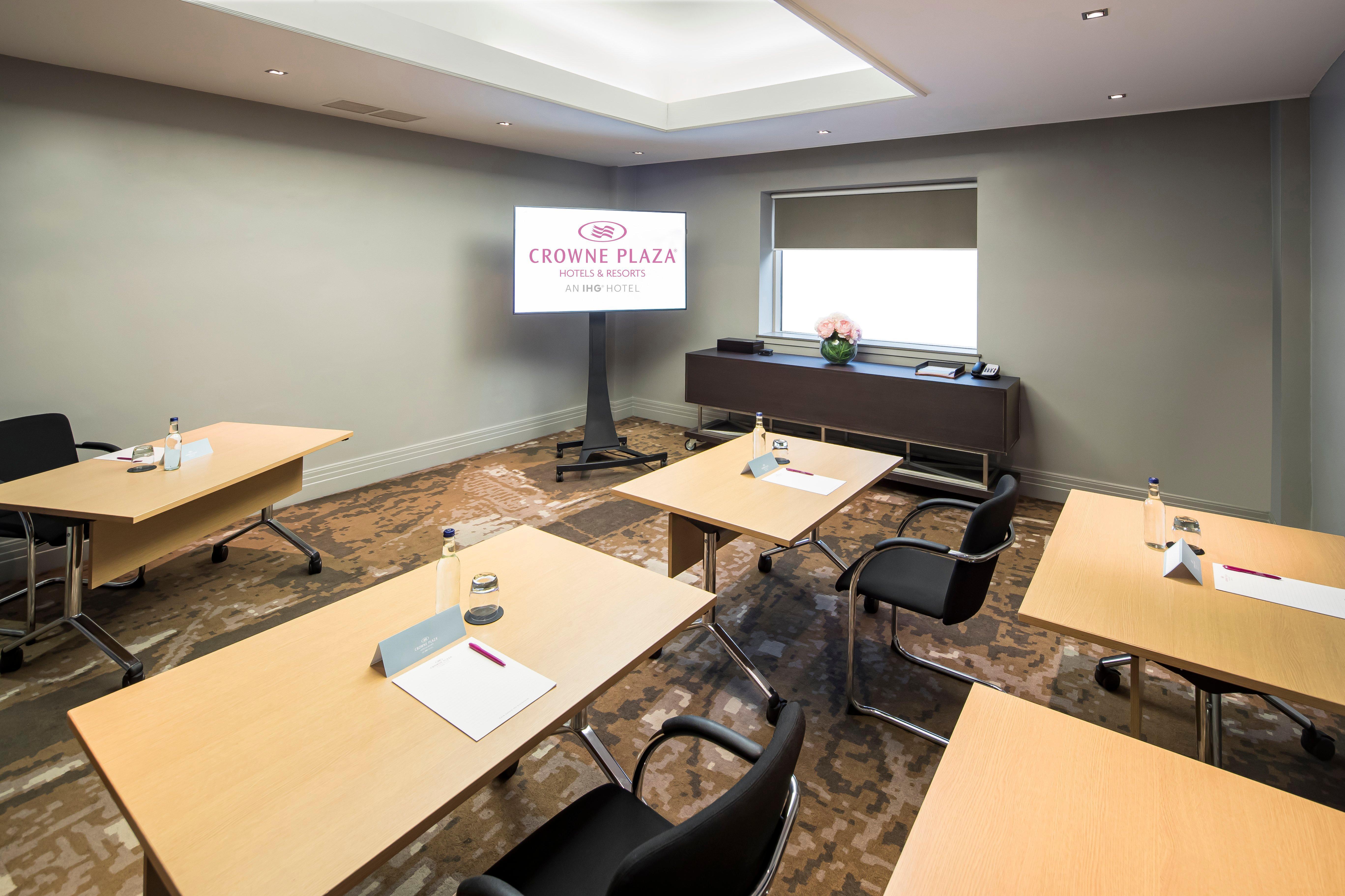 Crowne Plaza Glasgow, an IHG Hotel Zewnętrze zdjęcie