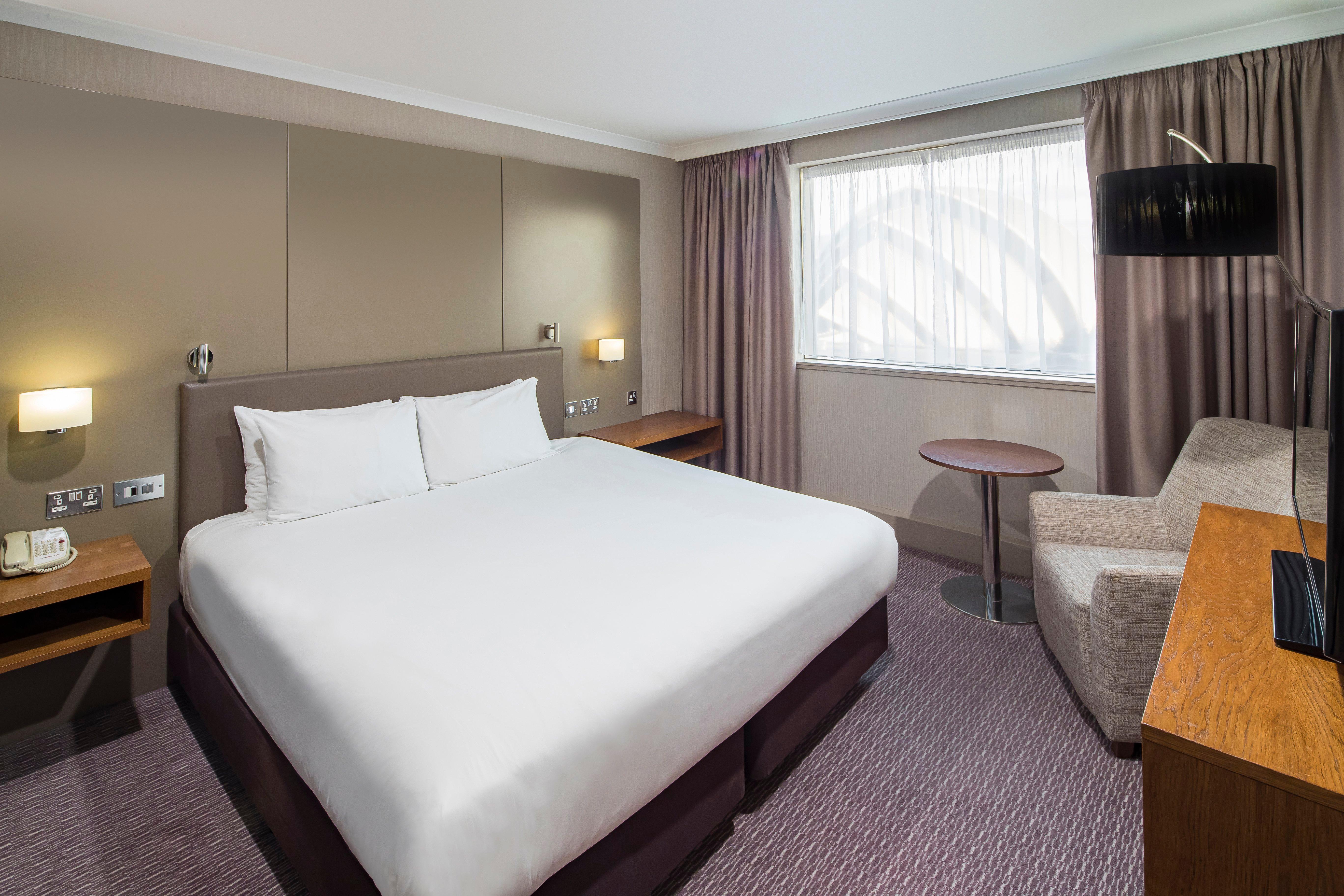 Crowne Plaza Glasgow, an IHG Hotel Zewnętrze zdjęcie